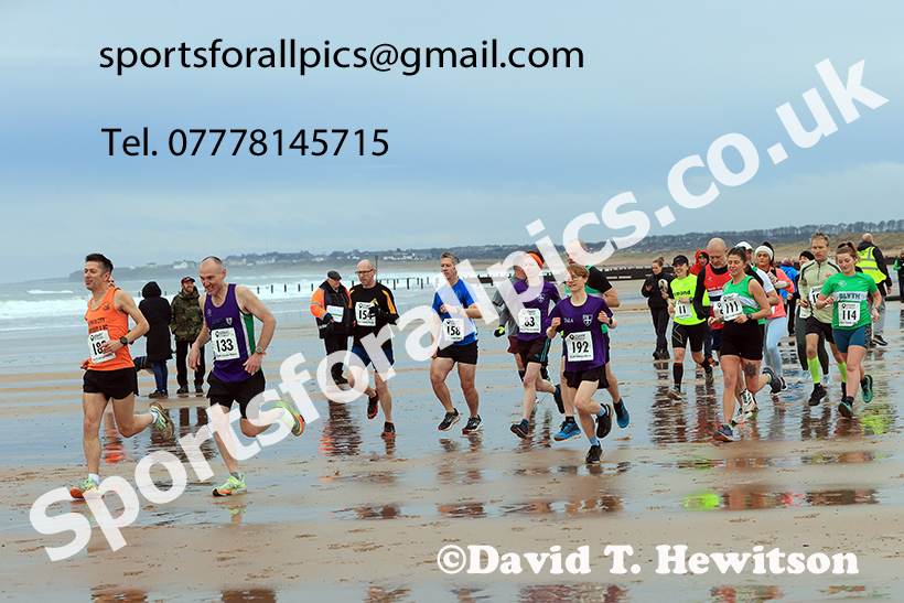The 2024 Blyth Beach Run, Northumberland.   Photo: David T. Hewitson/Sports for All Pics